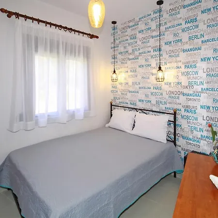 Acrothea Apartments Ormos Panagias Exterior photo